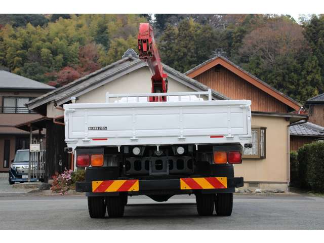Isuzu Forward 10