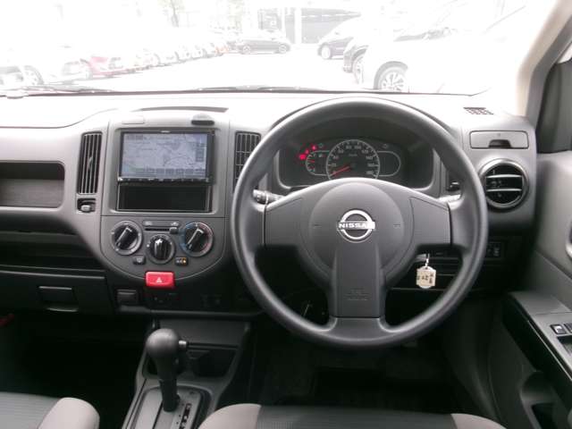 Nissan AD 3