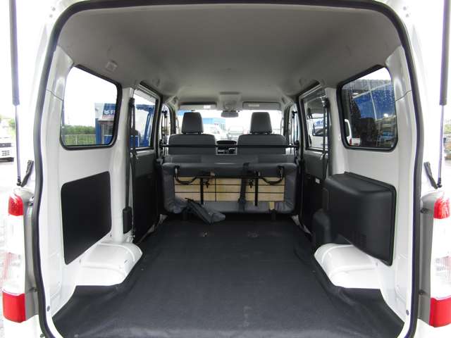Toyota Town Ace Van 10