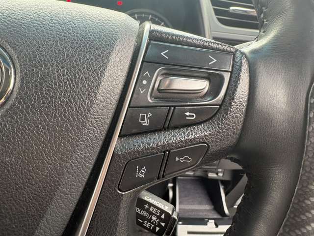 Toyota Alphard 9