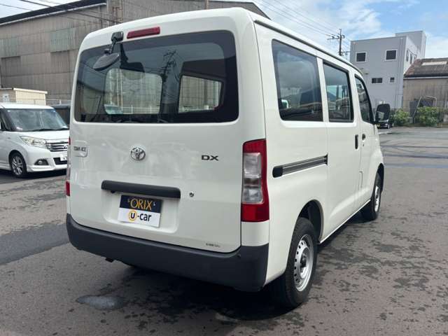 Toyota Town Ace Van 3