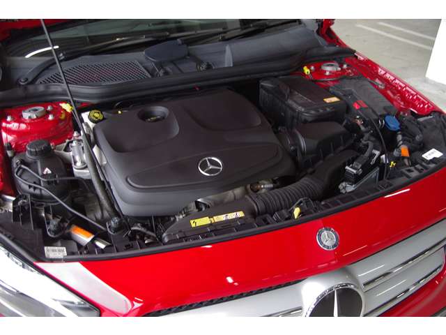 Mercedes-Benz GLA-Class 7