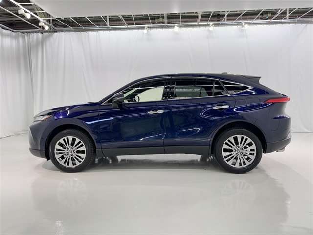 Toyota Harrier 5