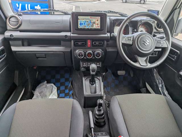 Suzuki Jimny Nomade 12