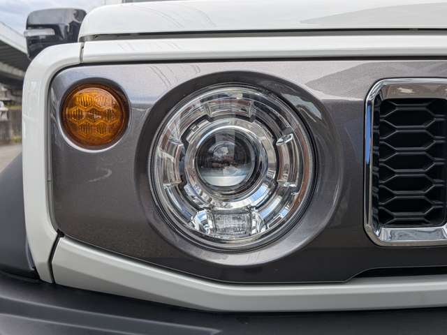 Suzuki Jimny Nomade 4