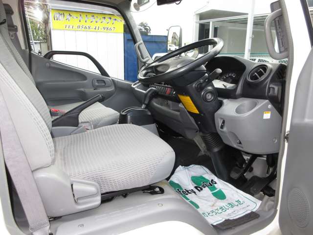 Hino Dutro 10