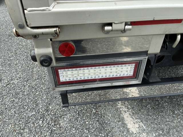 Mitsubishi Fuso Canter 8
