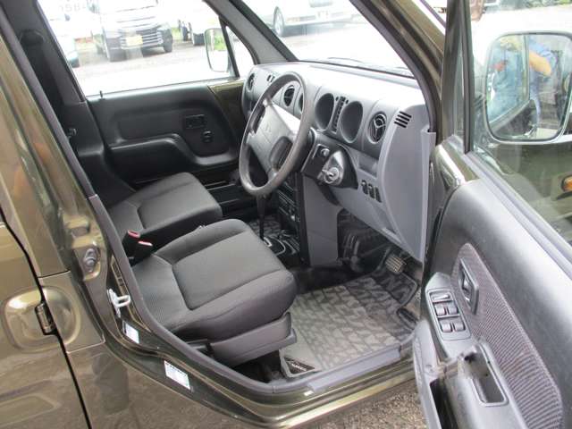 Daihatsu ネイキッド 2