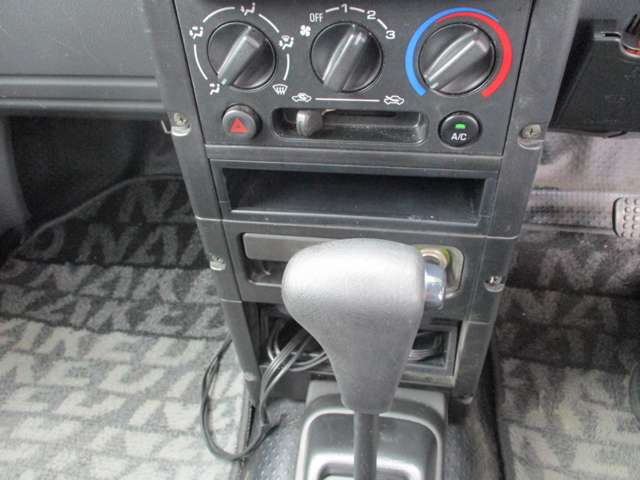 Daihatsu ネイキッド 7