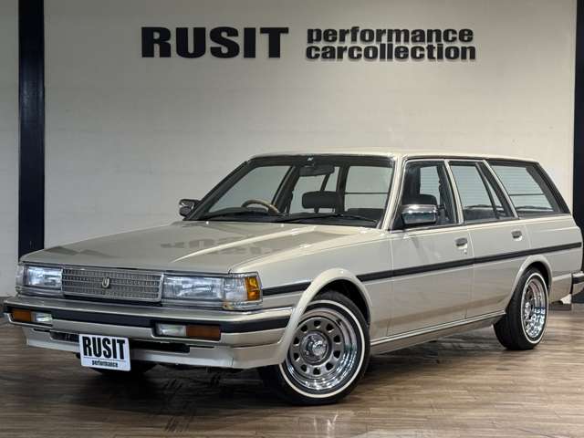 Toyota Mark II Van 10
