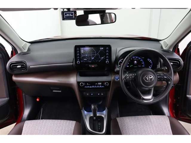 Toyota Yaris Cross 4