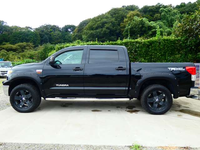 Toyota Tundra 12