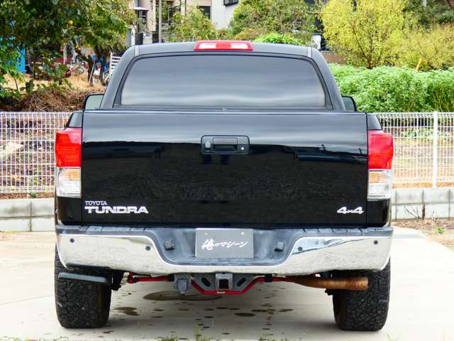 Toyota Tundra 9