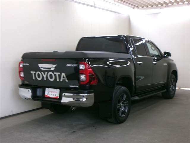 Toyota Hilux 4