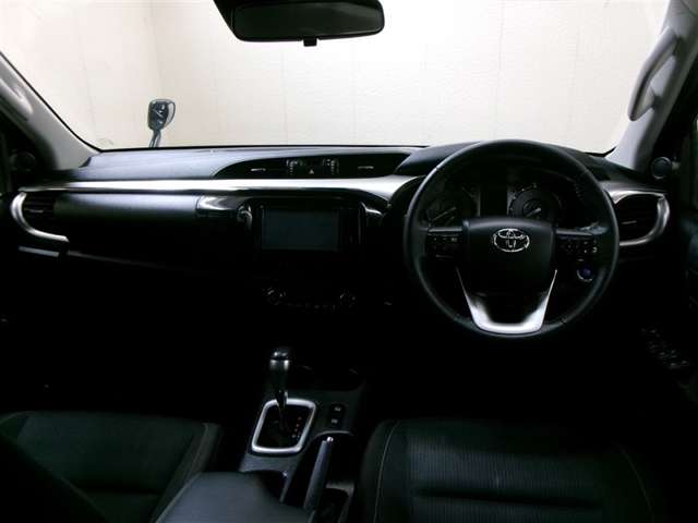 Toyota Hilux 5