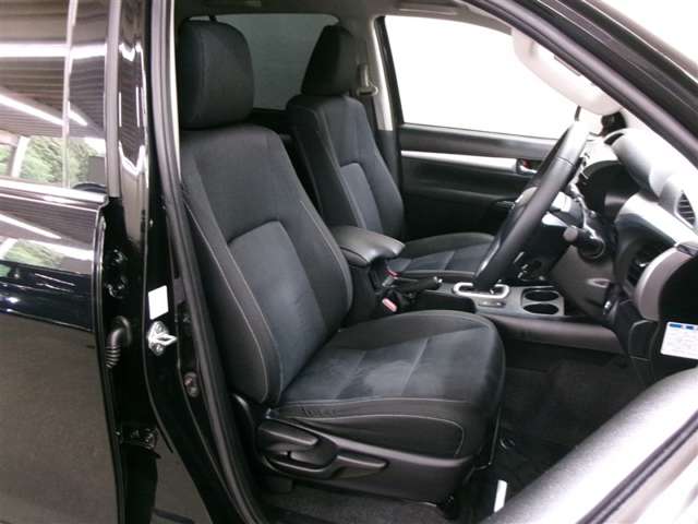 Toyota Hilux 6
