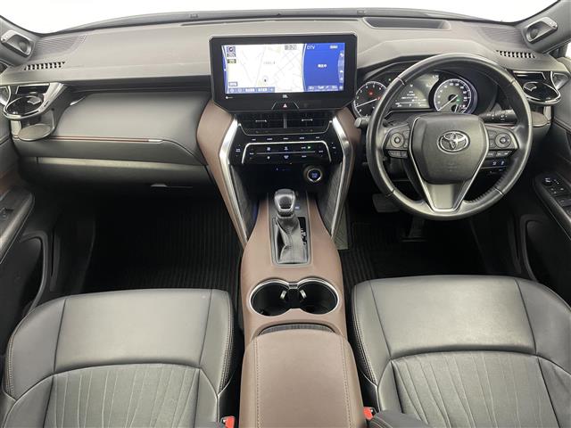 Toyota Harrier 6