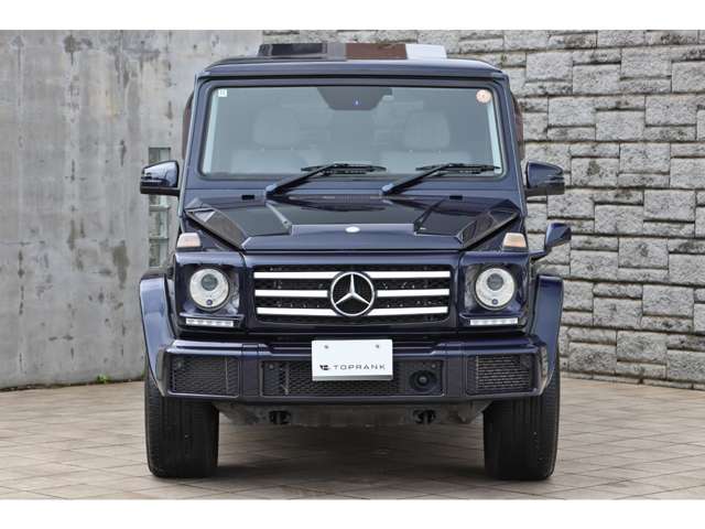 Mercedes-Benz G-Class 8