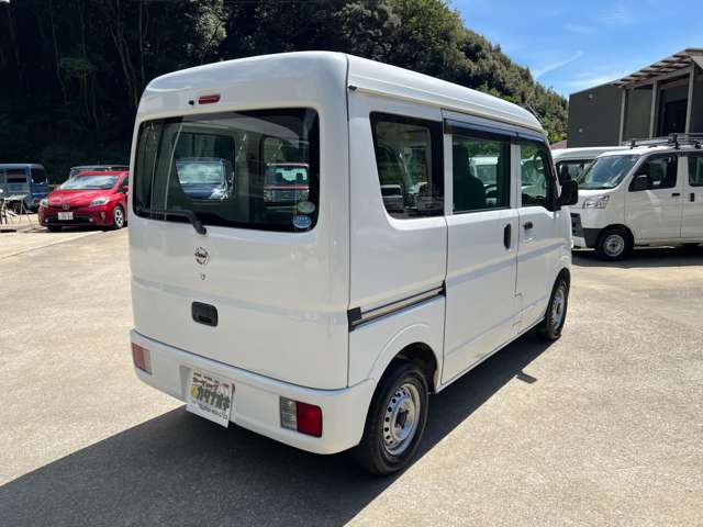 Nissan NV100 Clipper 7