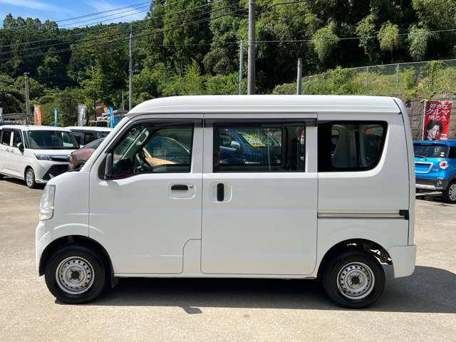 Nissan NV100 Clipper 10