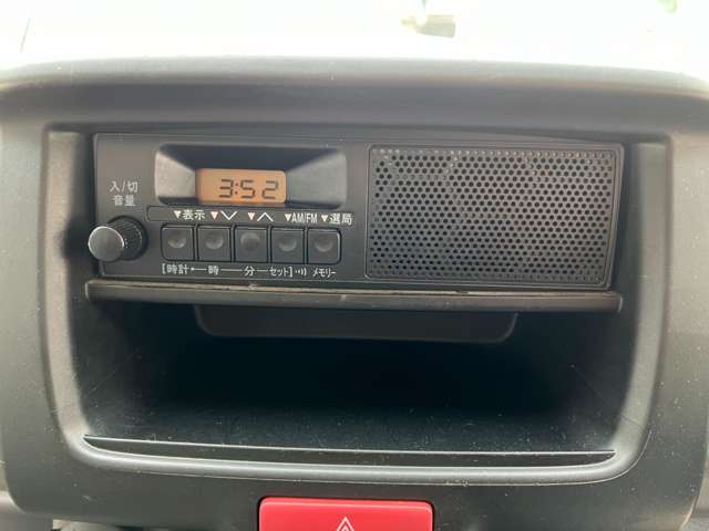 Nissan NV100 Clipper 4