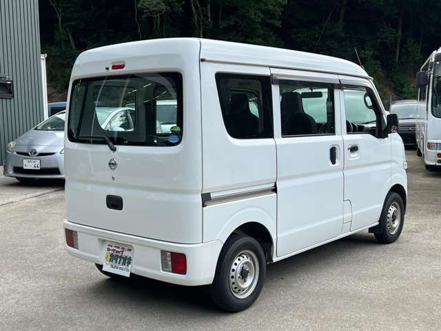 Nissan NV100 Clipper 7