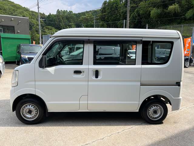 Nissan NV100 Clipper 10