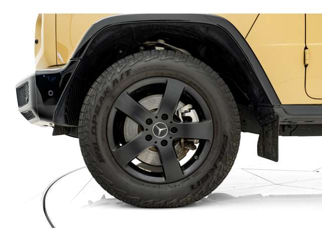 Mercedes-Benz G-Class 12