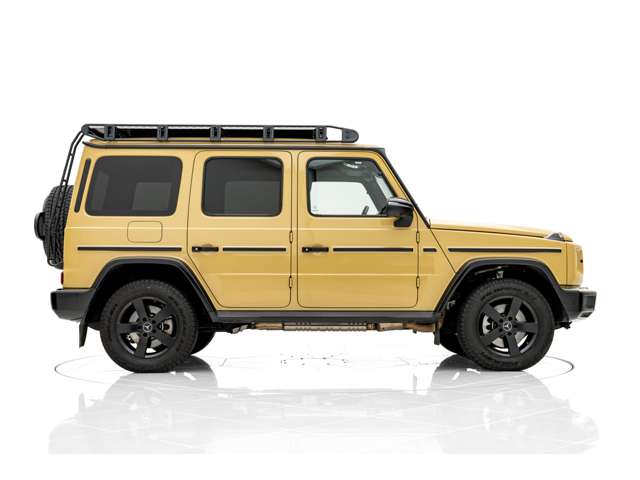 Mercedes-Benz G-Class 8