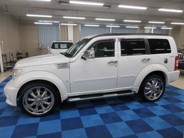 Dodge ナイトロ 11