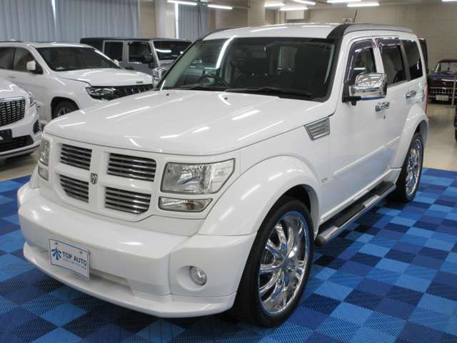 Dodge ナイトロ 4