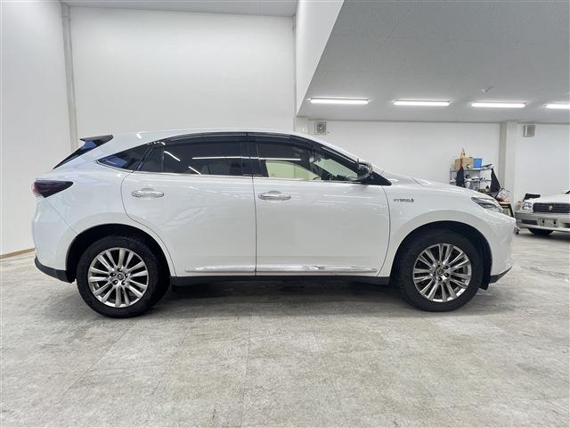 Toyota Harrier 7