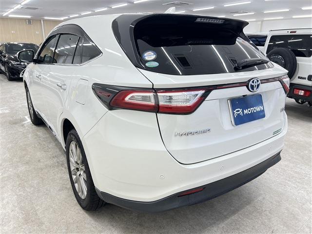 Toyota Harrier 10