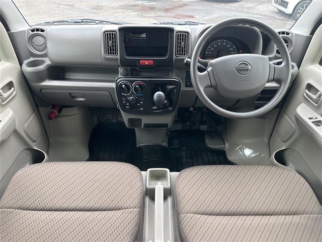 Nissan NV100 Clipper 2