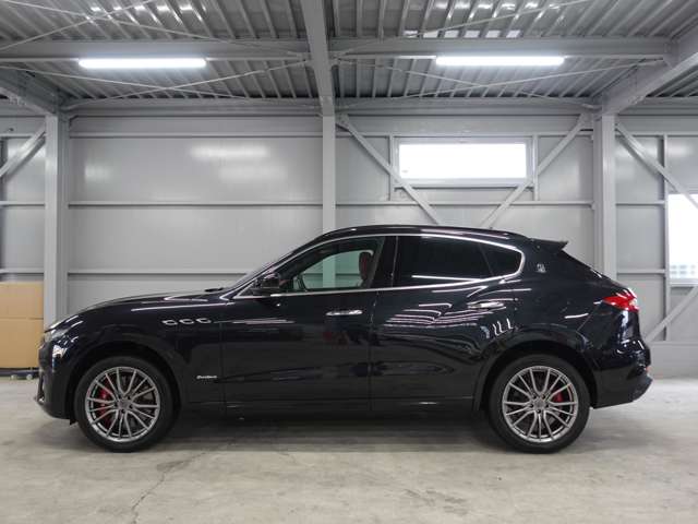 Maserati Levante 9