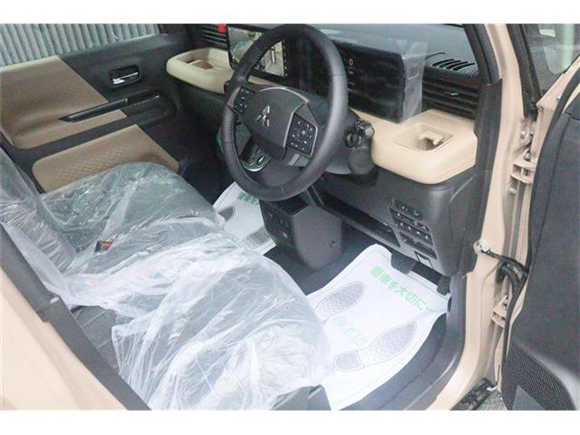 Mitsubishi Delica Mini 11