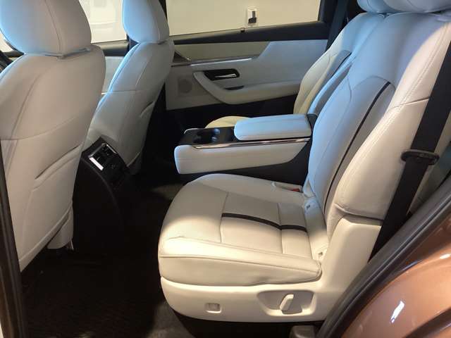 Mazda CX-80 12