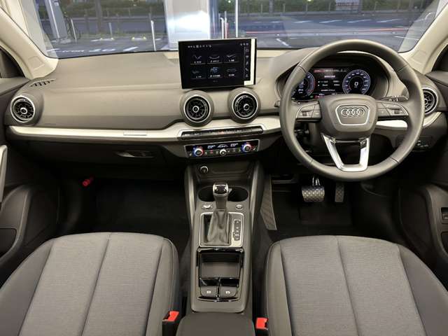 Audi Q2 3