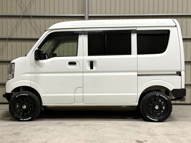 Nissan NV100 Clipper 11