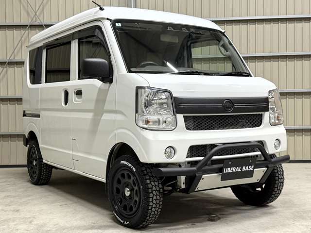 Nissan NV100 Clipper 2