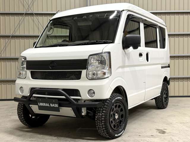 Nissan NV100 Clipper 4