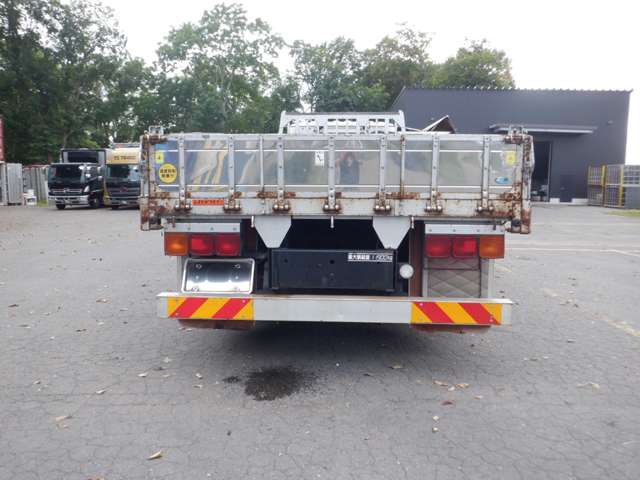 Mitsubishi Fuso Fighter 10
