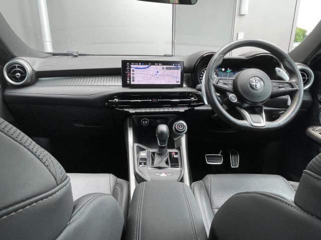 Alfa Romeo トナーレ 12