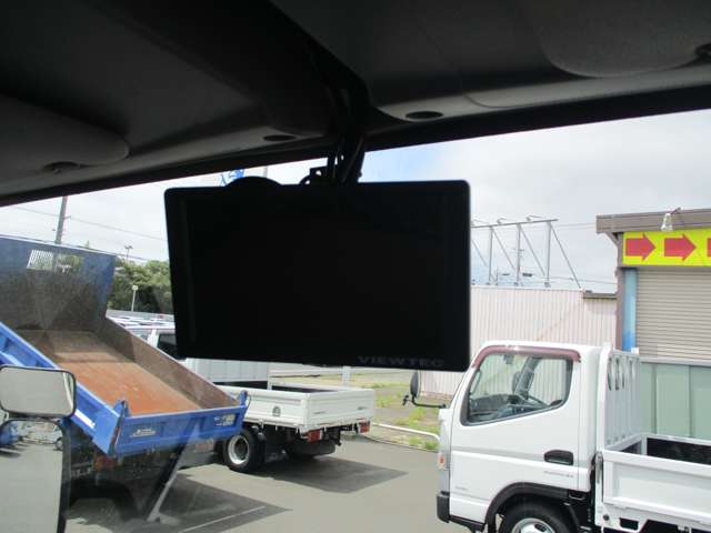 Isuzu Elf 9