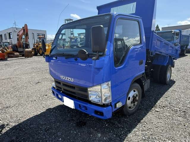 Isuzu Elf 3