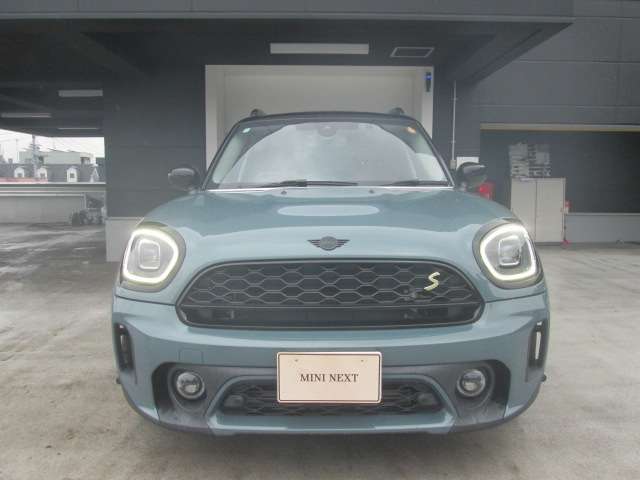 MINI Crossover 8