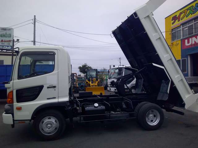 Hino Ranger 4