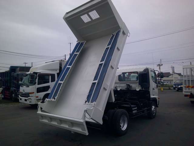 Hino Ranger 7
