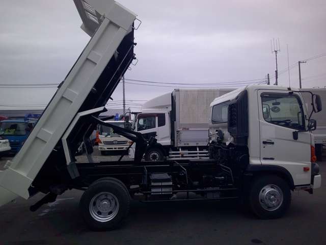 Hino Ranger 8
