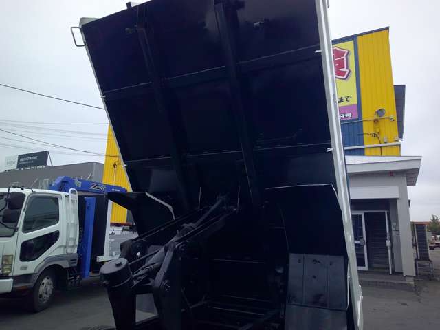 Hino Ranger 9